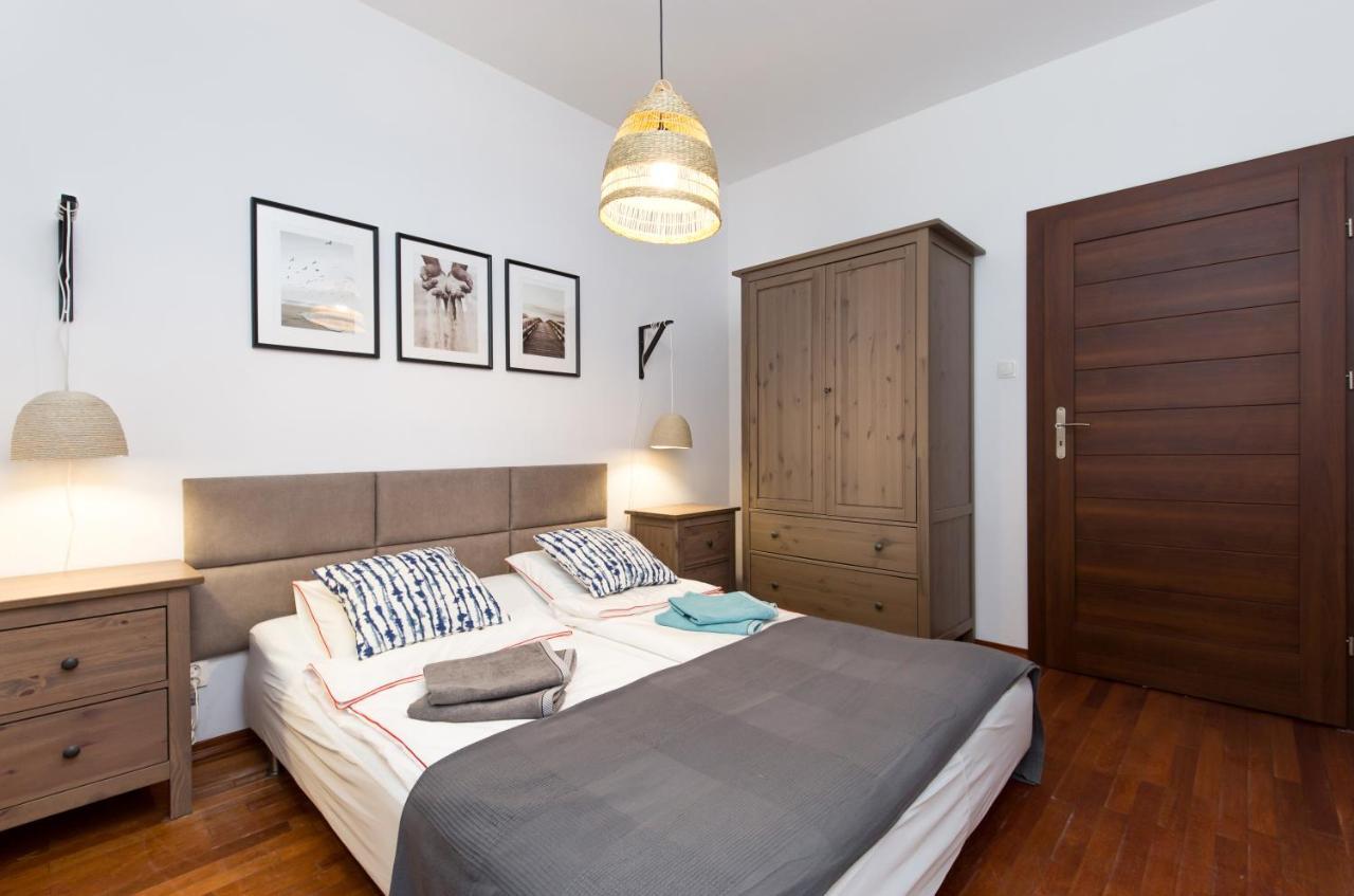 Apartament Nadmorski Dwor Гданськ Екстер'єр фото